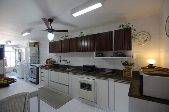 Cozinha de apartamento à venda com 4 quartos, 147m² em Jacarepaguá, Rio de Janeiro
