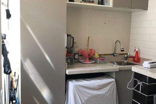 Área de serviço de apartamento para alugar com 2 quartos, 56m² em Vila Brasilia, Aparecida de Goiânia