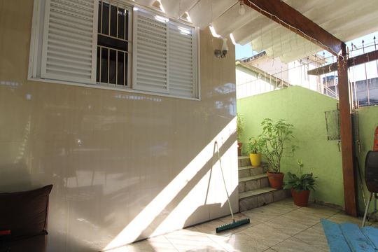 Casa à venda com 2 quartos, 105m² em Jardim Nordeste, São Paulo