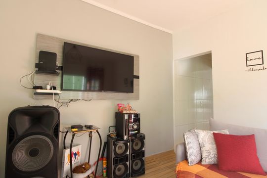 Casa à venda com 2 quartos, 105m² em Jardim Nordeste, São Paulo