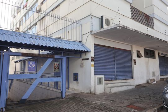 Fachada do Prédio de apartamento à venda com 2 quartos, 93m² em Centro, Canoas
