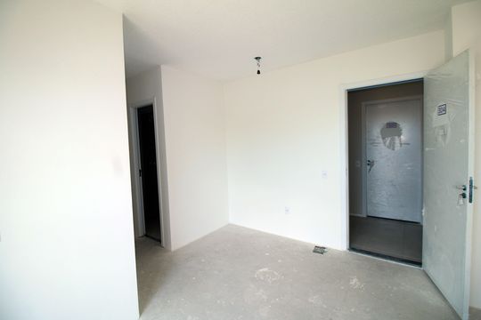 Sala de apartamento à venda com 2 quartos, 43m² em Irajá, Rio de Janeiro