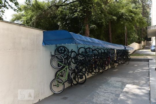 Área comum - Bicicletário de apartamento para alugar com 2 quartos, 48m² em Demarchi, São Bernardo do Campo