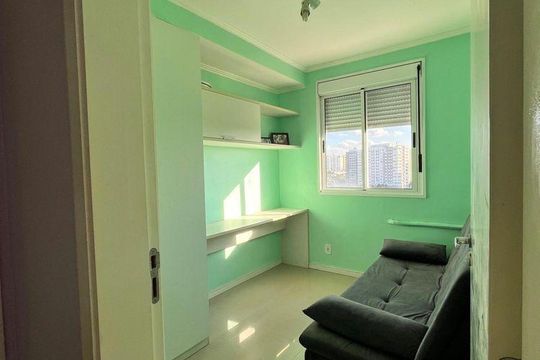Quarto 1 de apartamento para alugar com 2 quartos, 85m² em São Sebastião, Porto Alegre