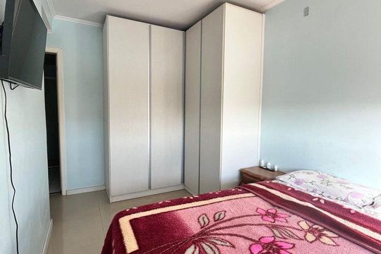 Quarto 2 de apartamento para alugar com 2 quartos, 85m² em São Sebastião, Porto Alegre