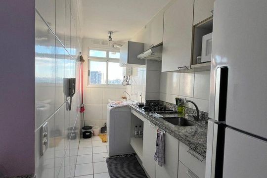 Cozinha de apartamento para alugar com 2 quartos, 85m² em São Sebastião, Porto Alegre