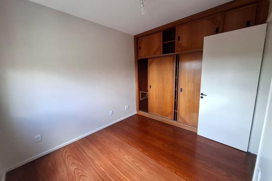 Quarto 1 de apartamento à venda com 2 quartos, 80m² em Morro do Espelho, São Leopoldo