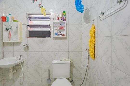 Banheiro de casa à venda com 1 quarto, 42m² em Vila Heliopolis, São Paulo