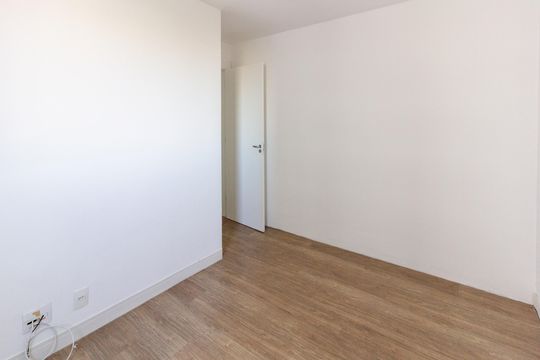 Apartamento à venda com 2 quartos, 48m² em Jardim Las Vegas, Guarulhos