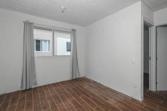 Sala de apartamento para alugar com 2 quartos, 42m² em Passo das Pedras, Porto Alegre