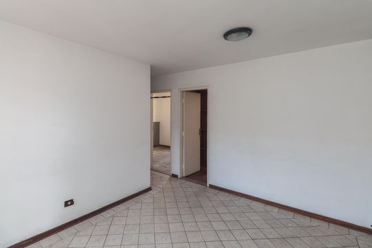 Sala de apartamento à venda com 2 quartos, 52m² em Jardim Martins Silva, São Paulo