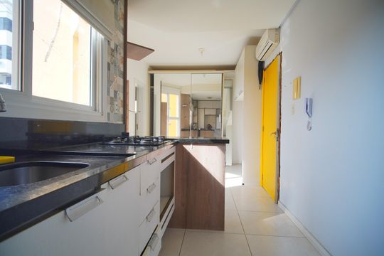 Cozinha de kitnet/studio para alugar com 1 quarto, 30m² em Centro, São Leopoldo