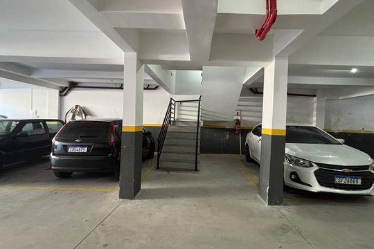 Garagem de apartamento à venda com 2 quartos, 90m² em Vila Príncipe de Gales, Santo André