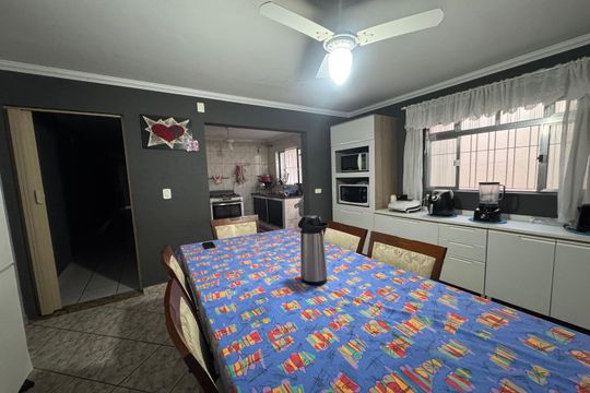 Cozinha de casa à venda com 3 quartos, 178m² em Jardim Imperador (zona Leste), São Paulo
