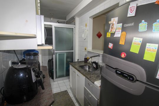 Cozinha de apartamento à venda com 3 quartos, 64m² em Vila Sonia, São Paulo