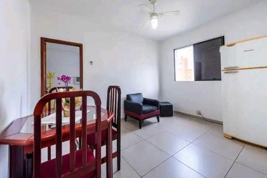 Sala de apartamento para alugar com 1 quarto, 36m² em José Menino, Santos