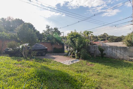 Quintal de casa à venda com 2 quartos, 170m² em Belém Velho, Porto Alegre