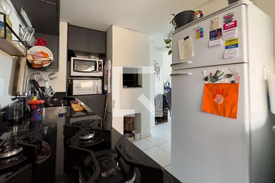 Apartamento à venda com 2 quartos, 55m² em Aberta dos Morros, Porto Alegre