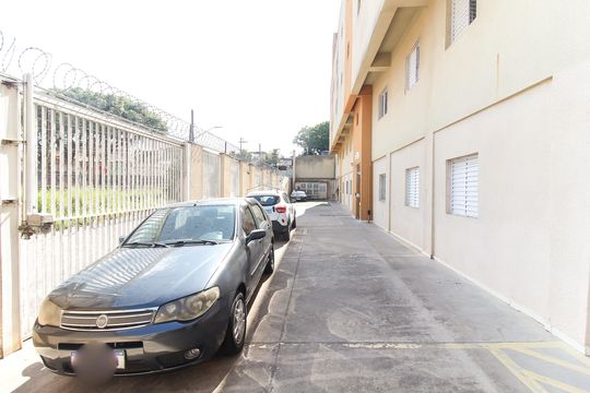 Estacionamento de apartamento à venda com 2 quartos, 48m² em Jardim do Campo, São Paulo
