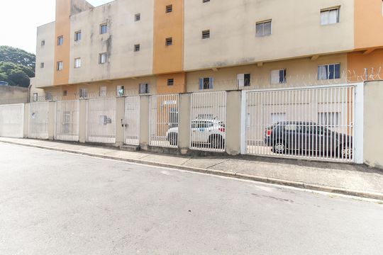 Fachada + Placa de apartamento à venda com 2 quartos, 48m² em Jardim do Campo, São Paulo