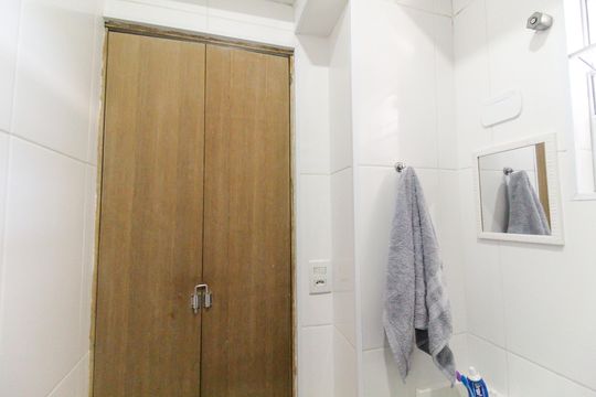 Banheiro de apartamento à venda com 2 quartos, 48m² em Jardim do Campo, São Paulo