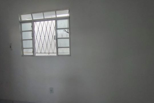 Kitnet/Studio para alugar com 2 quartos, 45m² em Parque Recreio, Contagem