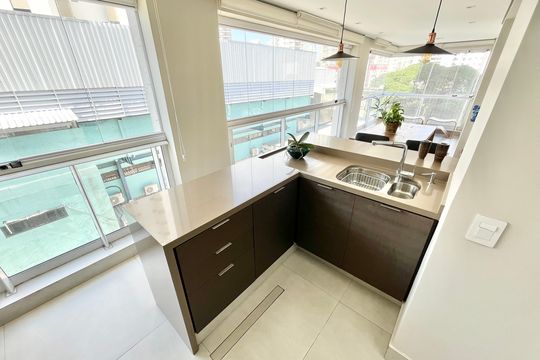 Varanda gourmet de apartamento à venda com 3 quartos, 195m² em Santana, São Paulo