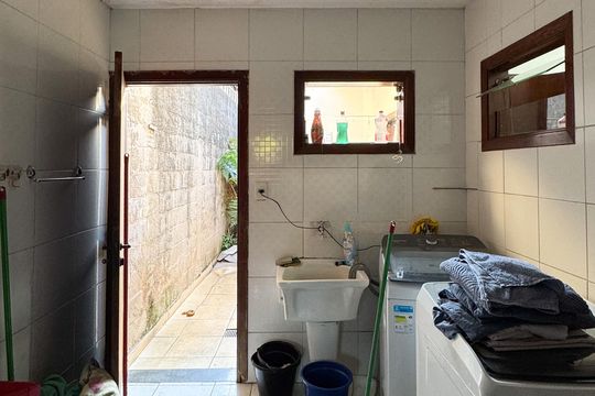Área de Serviço de casa à venda com 4 quartos, 497m² em Jardim Chácara Inglesa, São Bernardo do Campo
