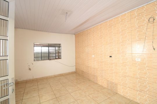 Sala de casa para alugar com 2 quartos, 125m² em Jardim Jabaquara, São Paulo