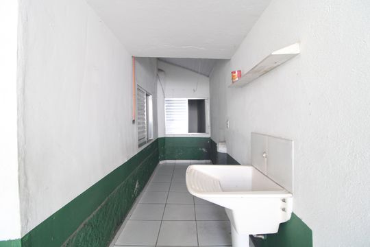 Lavanderia de casa para alugar com 2 quartos, 125m² em Jardim Jabaquara, São Paulo