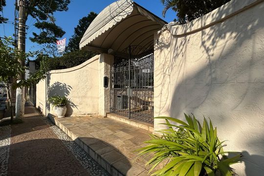 Fachada de apartamento à venda com 3 quartos, 120m² em Vila Campo Grande, São Paulo