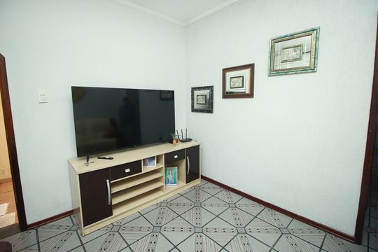 Sala de casa para alugar com 3 quartos, 250m² em Vila Palmares, Santo André