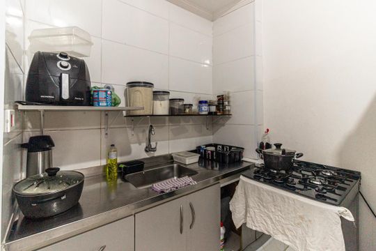 Cozinha de kitnet/studio à venda com 1 quarto, 33m² em Campos Elíseos, São Paulo