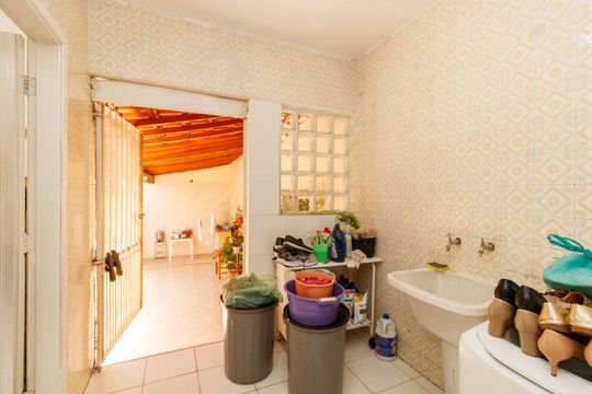 Área de Serviço de casa à venda com 3 quartos, 182m² em Vila Mazzei, São Paulo
