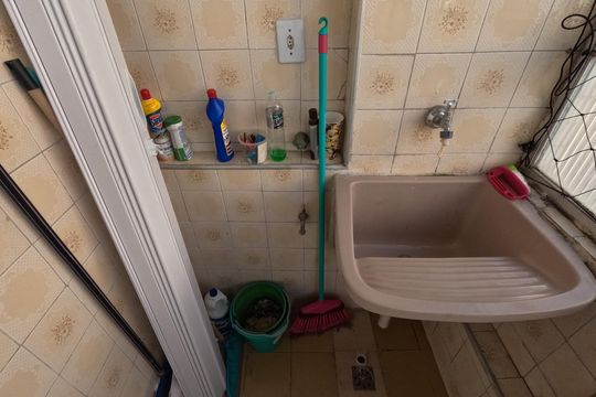 Área de Serviço de apartamento para alugar com 2 quartos, 96m² em Ponta da Praia, Santos