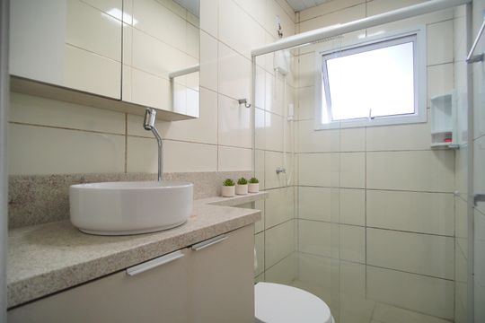 Banheiro de casa à venda com 2 quartos, 40m² em São Borja, São Leopoldo
