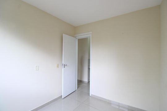 Quarto 2 de apartamento à venda com 2 quartos, 52m² em Taquara, Rio de Janeiro