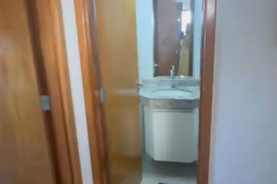 Banheiro de apartamento para alugar com 2 quartos, 56m² em Vila Brasilia, Aparecida de Goiânia