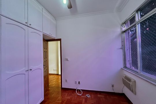 Quarto 1 de apartamento para alugar com 2 quartos, 80m² em Ipanema, Rio de Janeiro