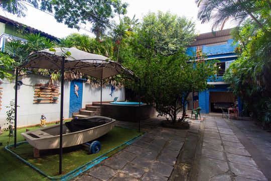 Casa para alugar com 5 quartos, 400m² em São Francisco, Niterói