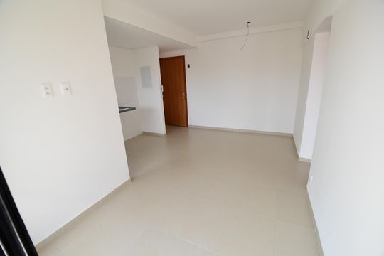 Sala de apartamento à venda com 2 quartos, 65m² em Jardim Chapadão, Campinas