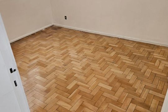 Apartamento para alugar com 2 quartos, 74m² em Ramos, Rio de Janeiro