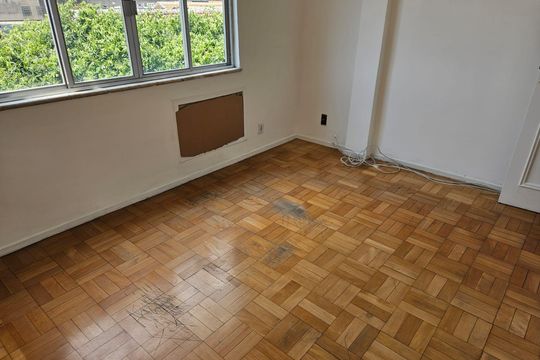 Apartamento para alugar com 2 quartos, 74m² em Ramos, Rio de Janeiro