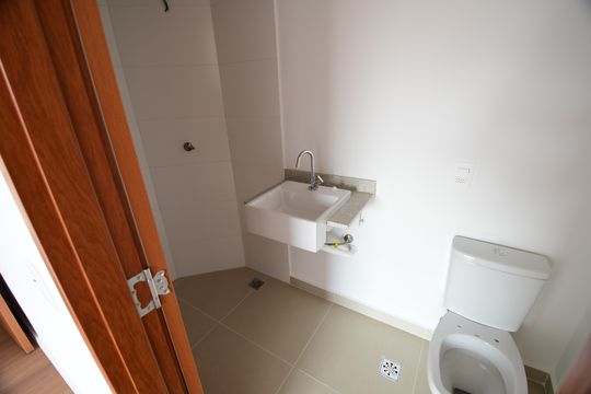 Banheiro Suíte de apartamento à venda com 2 quartos, 64m² em Jardim Chapadão, Campinas