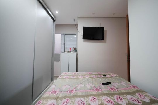 Quarto 2 de apartamento para alugar com 2 quartos, 44m² em Cidade Líder, São Paulo