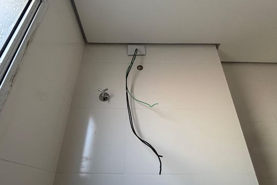 Banheiro de apartamento para alugar com 1 quarto, 37m² em Vila Monte Alegre, São Paulo