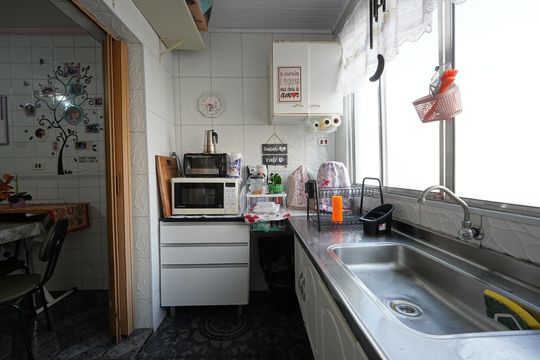 Cozinha de apartamento à venda com 1 quarto, 55m² em Liberdade, São Paulo