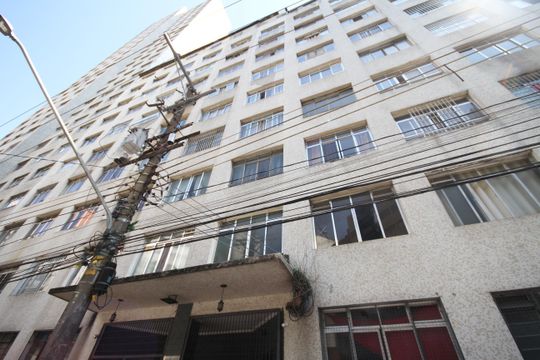 Fachada de apartamento à venda com 1 quarto, 55m² em Liberdade, São Paulo