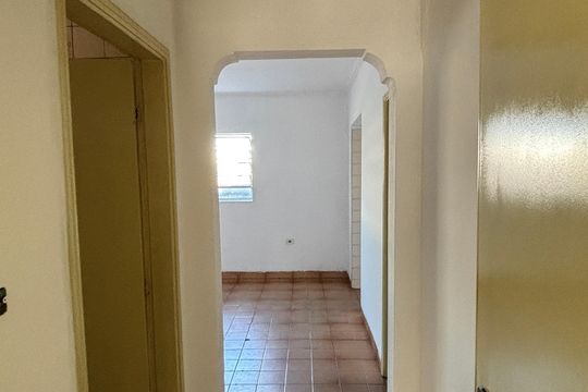 Corredor de casa para alugar com 3 quartos, 260m² em Vila Alto de Santo Andre, Santo André