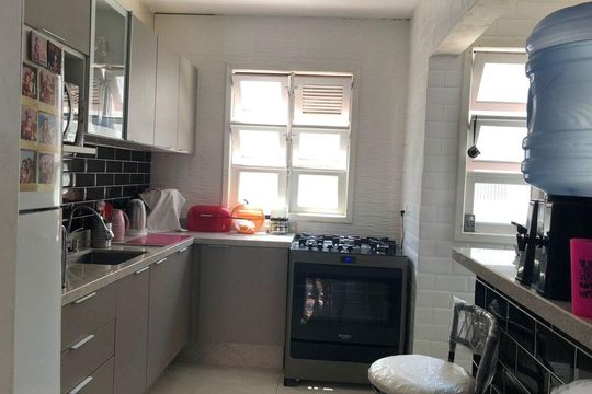 Cozinha de apartamento para alugar com 3 quartos, 73m² em Canasvieiras, Florianópolis